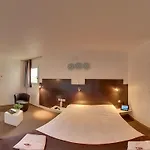 Hotel The Originals Access, Est 2*
