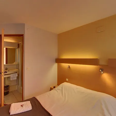 Hotel The Originals Access, Est