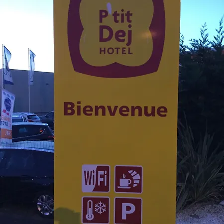 Hotel The Originals Access, Est