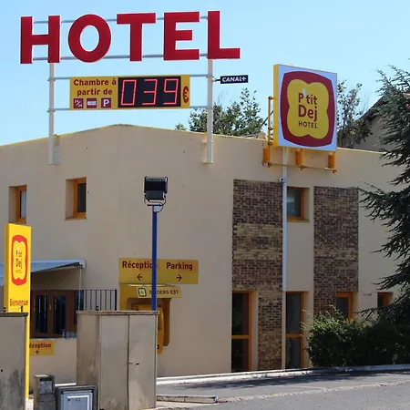 Hotel The Originals Access, Est