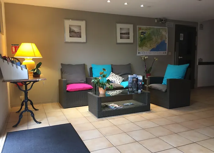 The Originals Access, Est Béziers