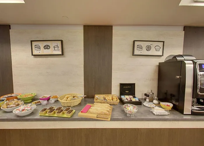 The Originals Access, Est Hotell Béziers