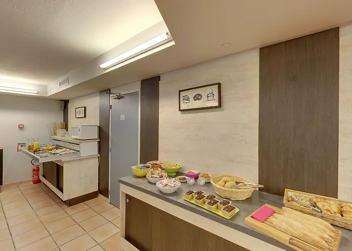 Hotell The Originals Access, Est Béziers