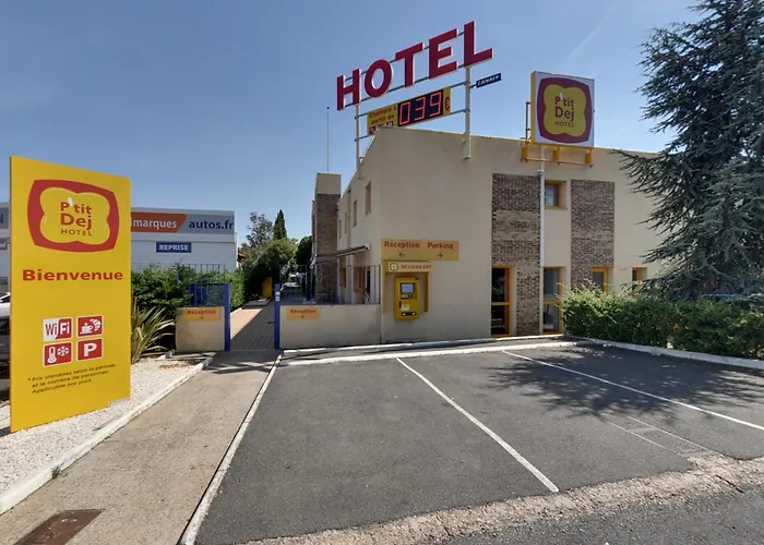 Hotell The Originals Access, Est